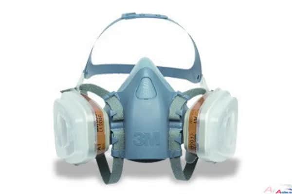 3M 7500 Halbmaske aus Silikon
